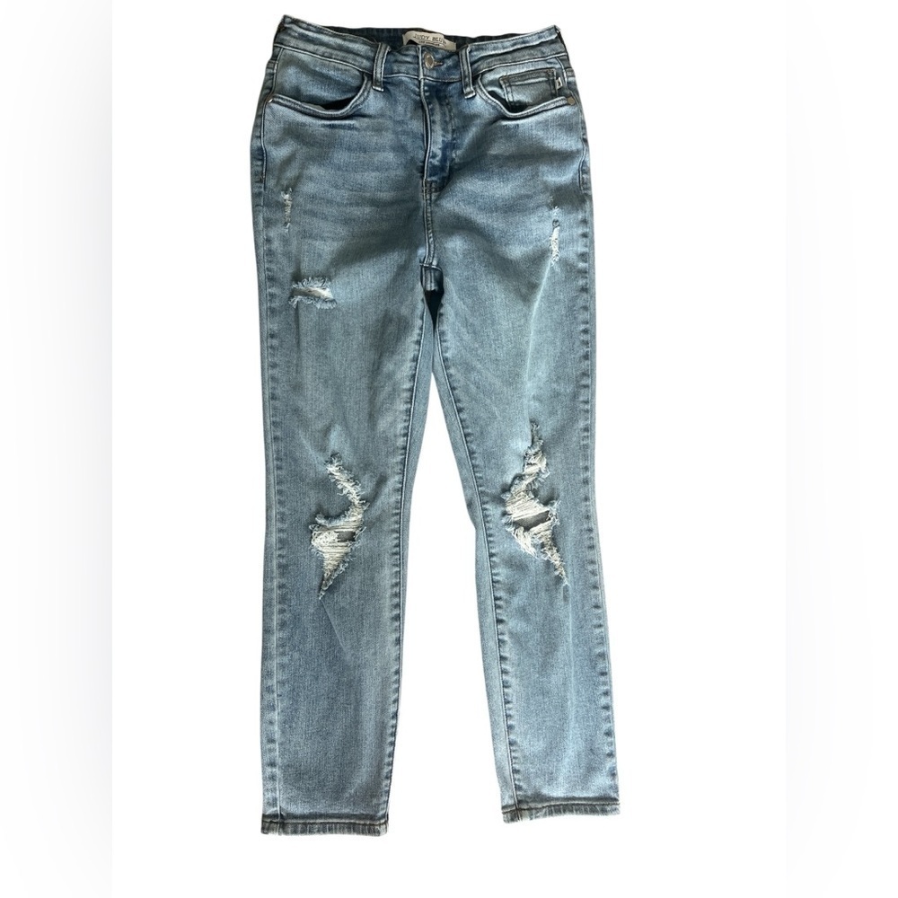Judy Blue Light Wash Relaxed Fit Distressed Jeans Size 27